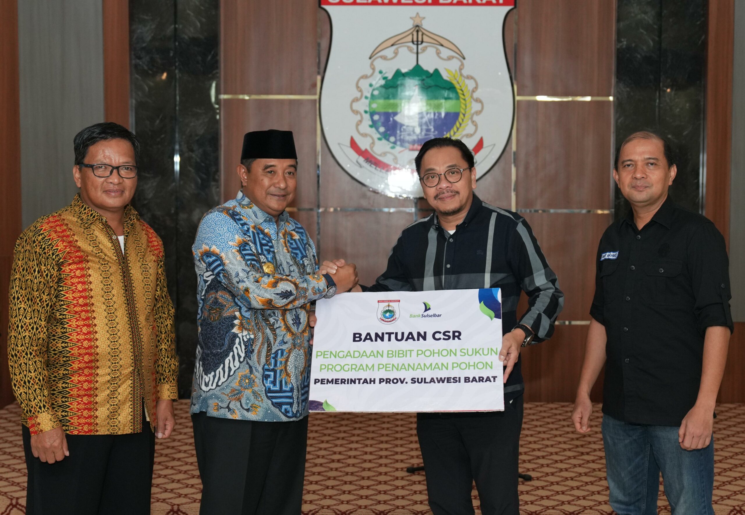 Pemprov Sulbar Terima CSR Bantuan Bibit Komitmen Bank Sulselbar Tingkatkan Ekonomi Masyarakat