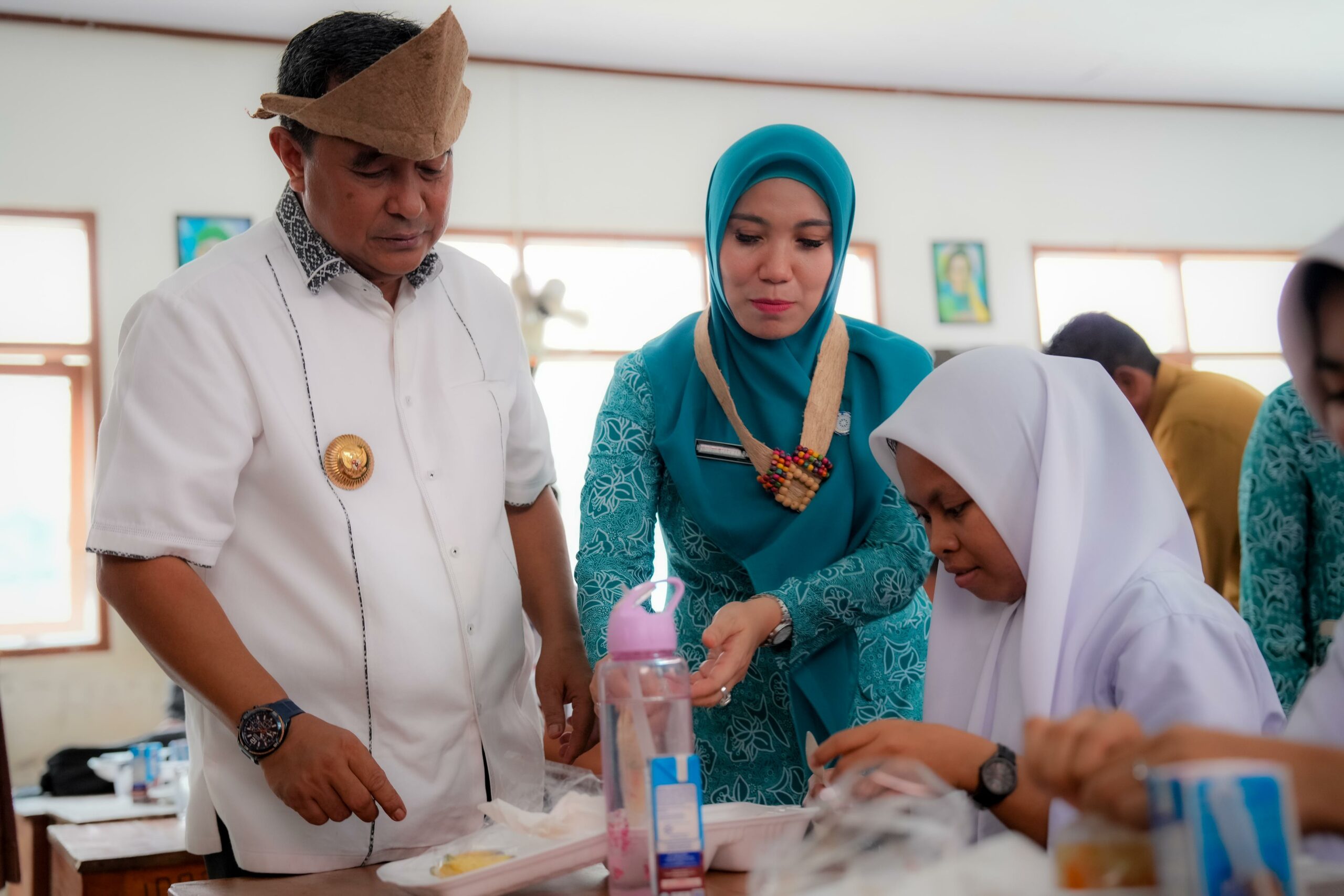 Siswa SMA 1 Pasangkayu Antusias Ikuti Uji Coba Makan Bergizi Gratis